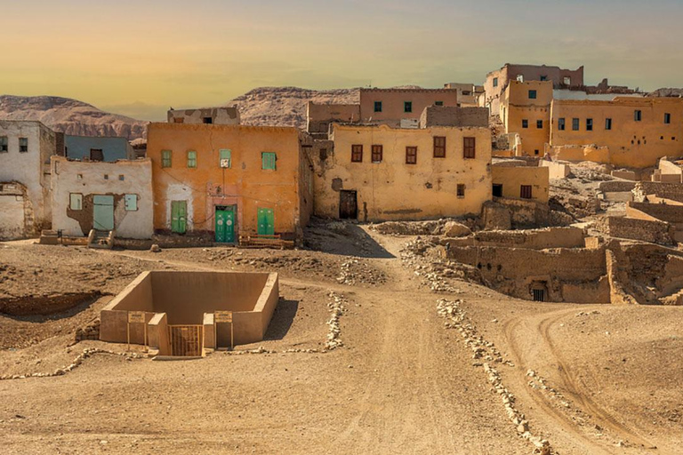 Luxor: Tour e trasferimento del villaggio di Qurna a Luxor