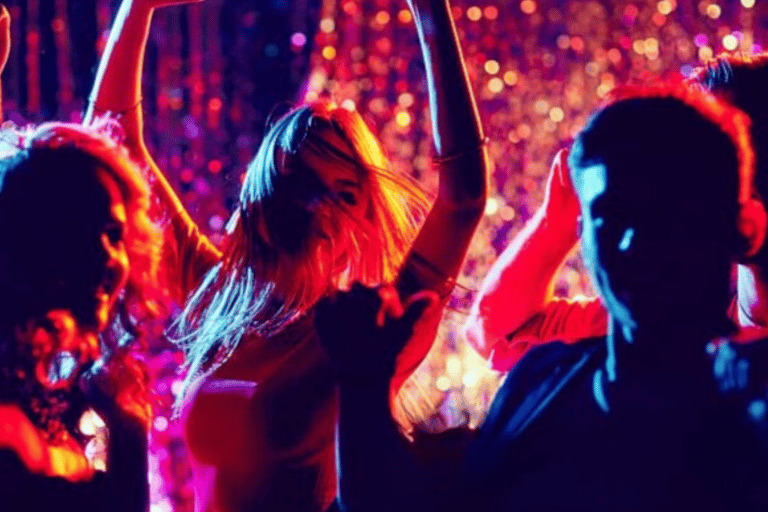 Miami: Sunset Cruise with Open Bar & Skyline Views