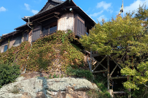 Hiroshima : Visite privée de la ville de Tomonoura Ghibli Ponyo avec chauffeur local