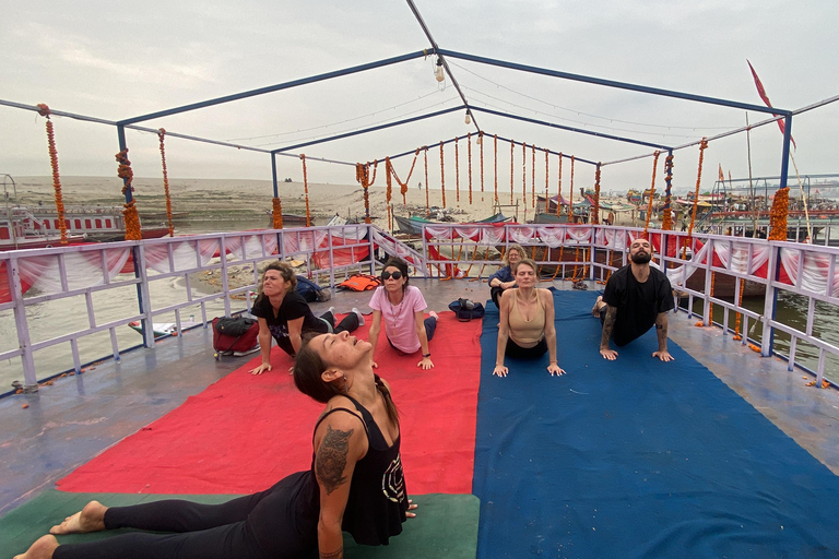 Marigold Boat trip to feel Kashi