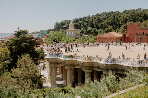 Barcelona: Park Güell, Sagrada Familia, Cable Car & More