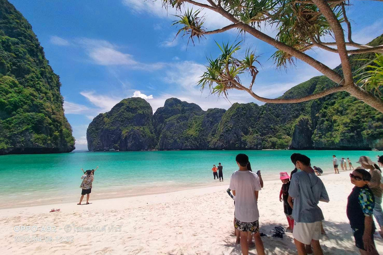 Krabi: Private Long-Tail Boat Tour to Hong Island