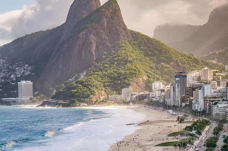 Rio de Janeiro: Sugarloaf Mountain & Beaches Tour