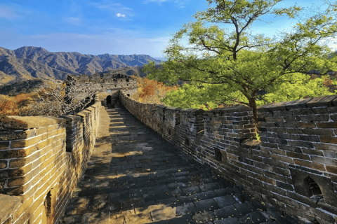 Recorrido por la escala en la Gran Muralla de Mutianyu de Pekín