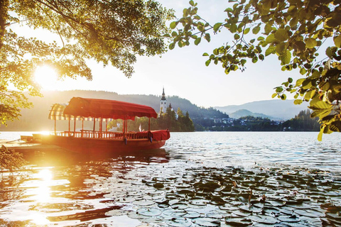 Desde Zagreb: Excursión privada de un día a Liubliana y el lago Bled