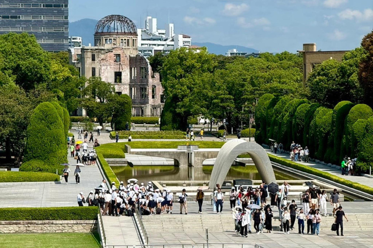 Osaka/Kyoto: Hiroshima & Miyajima UNESCO Sites Private Tour