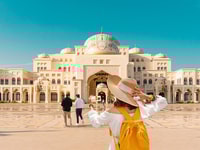 Dubai, Moschea Sheikh Zayed e Qasr Al Watan con pickup - Housity