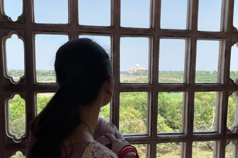 Agra: Skip-the-Line Taj Mahal &amp; Mausoleum Guided Tour