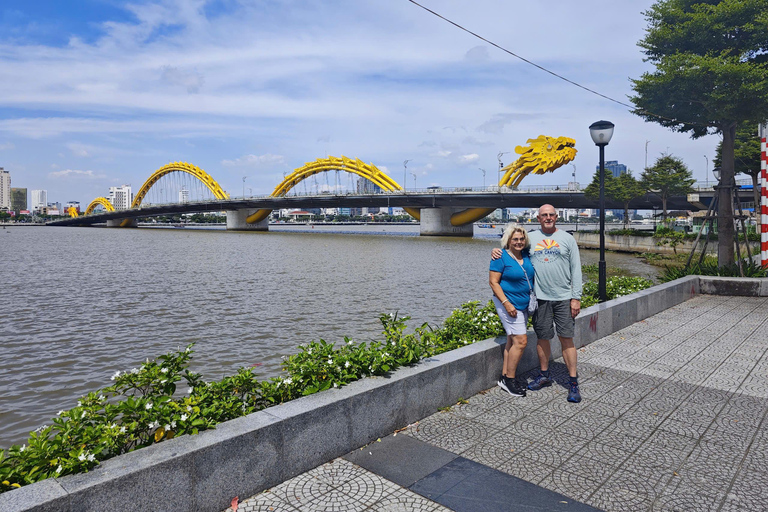 Chan May hamn/ Tien Sa hamn Rundresa Da Nang &amp; Hoi An höjdpunkterPRIVAT TUR med A/C MODERN BIL eller VAN