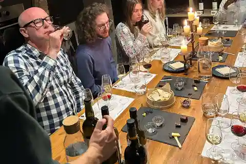 Aula de vinho do Porto com prova e harmonização de 5 vinhos do Porto