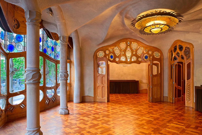 Barcelona: Szybka wycieczka z przewodnikiem po Casa Batlló