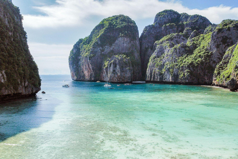 Phuket: Phi Phi, Bamboo &amp; Maithon by Premium Speed CatamaranJoin-In Day Trip Including National Park Fee