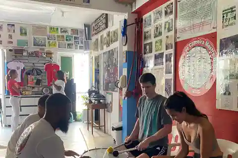 Salvador: Taller de Percusión y Tambor Tradicional