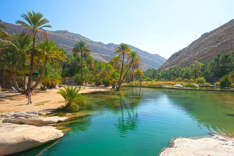 From Muscat: 2-Day Wadi Bani Khalid & Wahiba Sands Tour