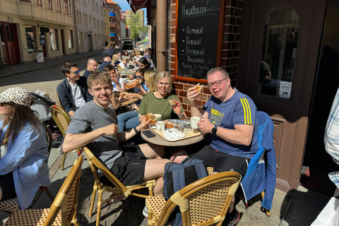 Göteborg: Tour della città in bicicletta con trasferimentoGöteborg: tour in bici dei punti salienti della città con trasferimento