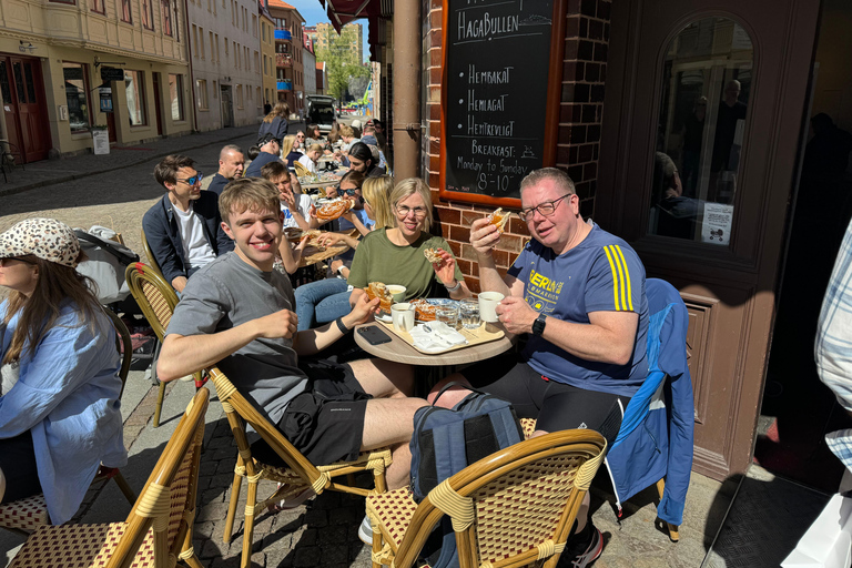 Göteborg: Stadshoogtepunten fietstour met transferGöteborg: fietstocht met hoogtepunten door de stad met transfer