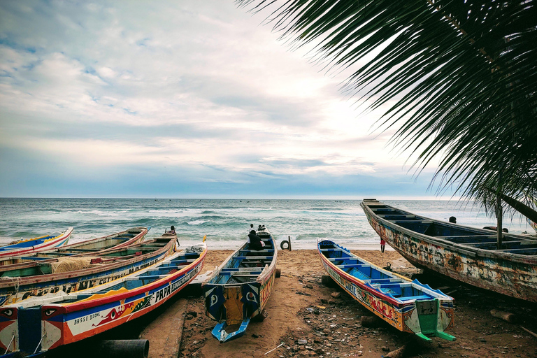 Dakar: prywatna wycieczka "poruszaj się, jedz i zachowuj się jak miejscowy"Pół dnia: lunch wliczony w cenę