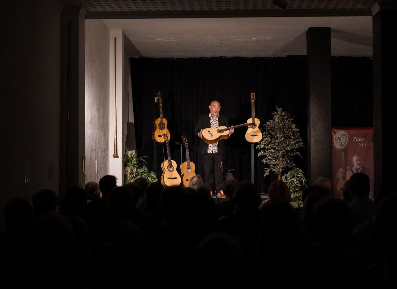 Ronda: Spansk - klassisk og flamenco - guitarkoncert
