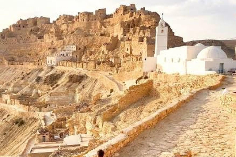 Ksar Ghilane & Tataouine: 4x4 and dromedary included Ksar Ghilane & Tataouine: 4x4 and dromedary Not included