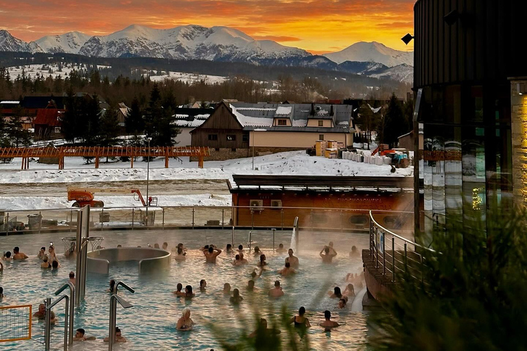 Zakopane: Giro in motoslitta con piscine termali e servizio di prelievo in hotel