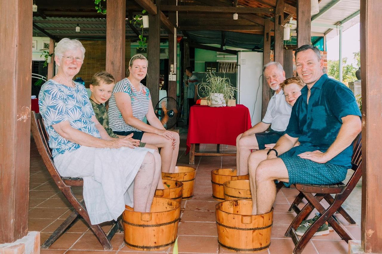 Wioski Hoi An - jazda na rowerze - łódź z koszem - lekcje gotowania OptinalWycieczka rowerowa po okolicy Hoi An - łódź z koszem - lekcja gotowania