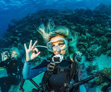 Antalya/Kemer: Scuba Diving with Pickup, Lunch, and 2 Dives