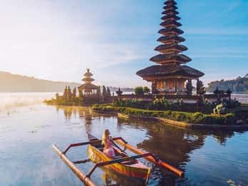 Noord-Bali: Dolfijn, Ulun Danu Tempel & Banyumala Waterval