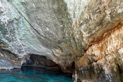 Zakynthos: Glass-Bottom Sunset Cruise with Wine Private Glass-Bottom Sunset Cruise with Wine