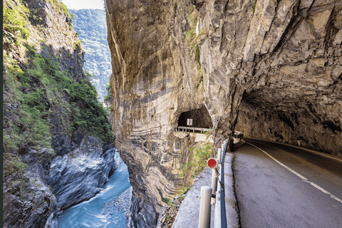From Hualien: Taroko Gorge & Scenic Coastal Views Day Tour - Image 2