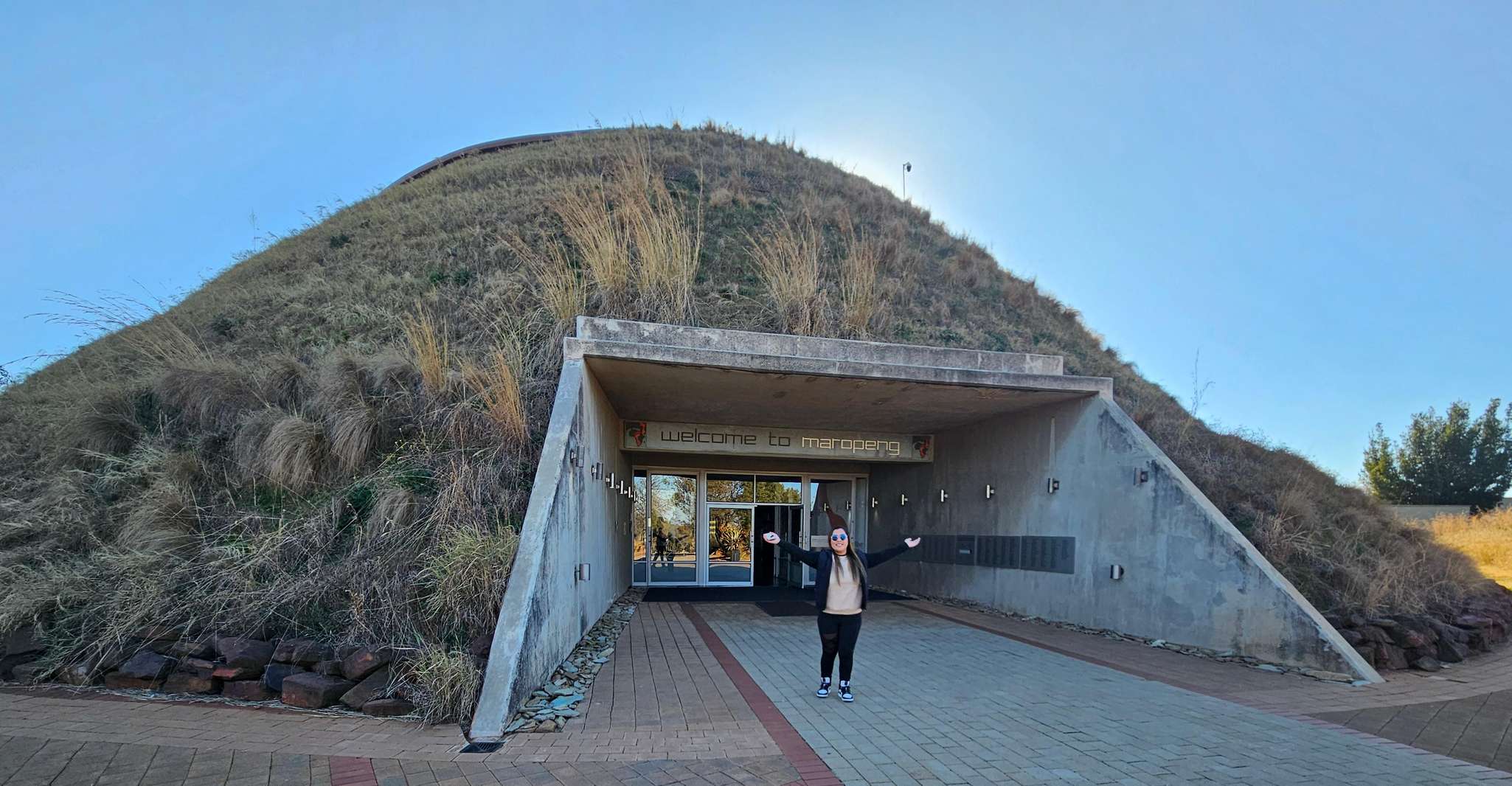 Rhino und Lion Park (Safari) und Cradle (Maropeng Museum) - Hizvo