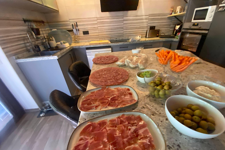 Ronda: Traditional Andalusian Cooking Class with Meal