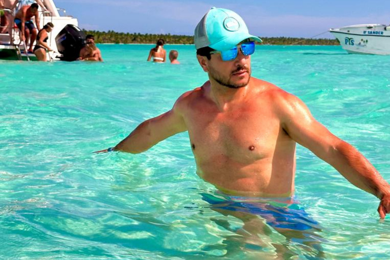 Punta Cana: Saona Island Paradise Catamaran Sightseeing Tour with Lunch and Drinks Punta Cana: Macao Beach and Local Dominican Experience
