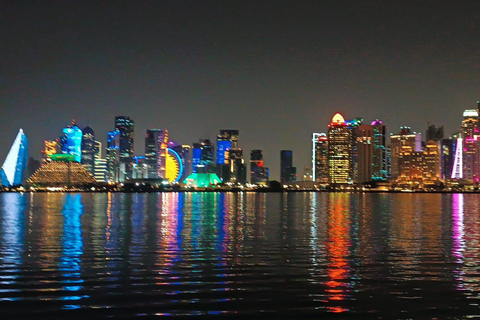 Tour pelos destaques de Doha com guia de turismo que fala alemãoTour pelos pontos turísticos de Doha com guia de turismo que fala alemão