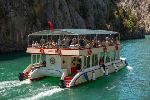 De Alanya: Passeio de barco no Green Canyon com almoço e refrigerantes