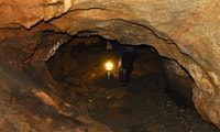 Chiang Mai, Chiang Dao Cave, Sticky Waterfall met Longneck - Housity