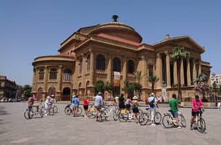 Palermo: Geführte Fahrradtour durch das historische Zentrum mit Verkostung