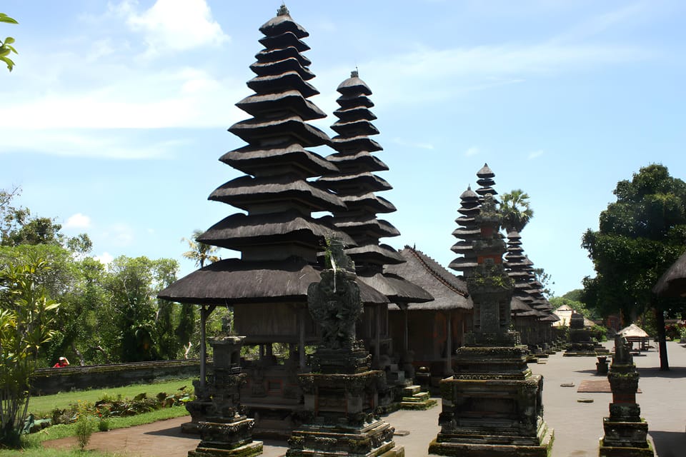 Ulun Danu Beratan Temple, Jatiluwih and Tanah Lot Tour | GetYourGuide