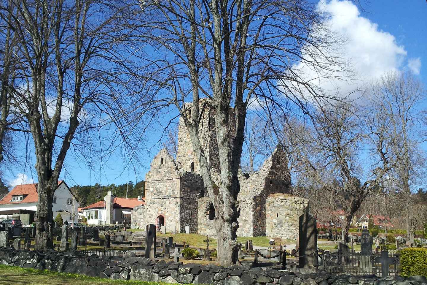 Uppsala city and Sigtuna city 8h tour from Stockholm