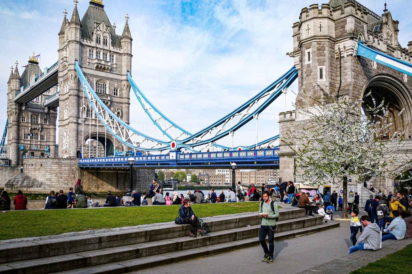 EasyAccess Tower Bridge & Engine Room & Scenic Thames Cruise