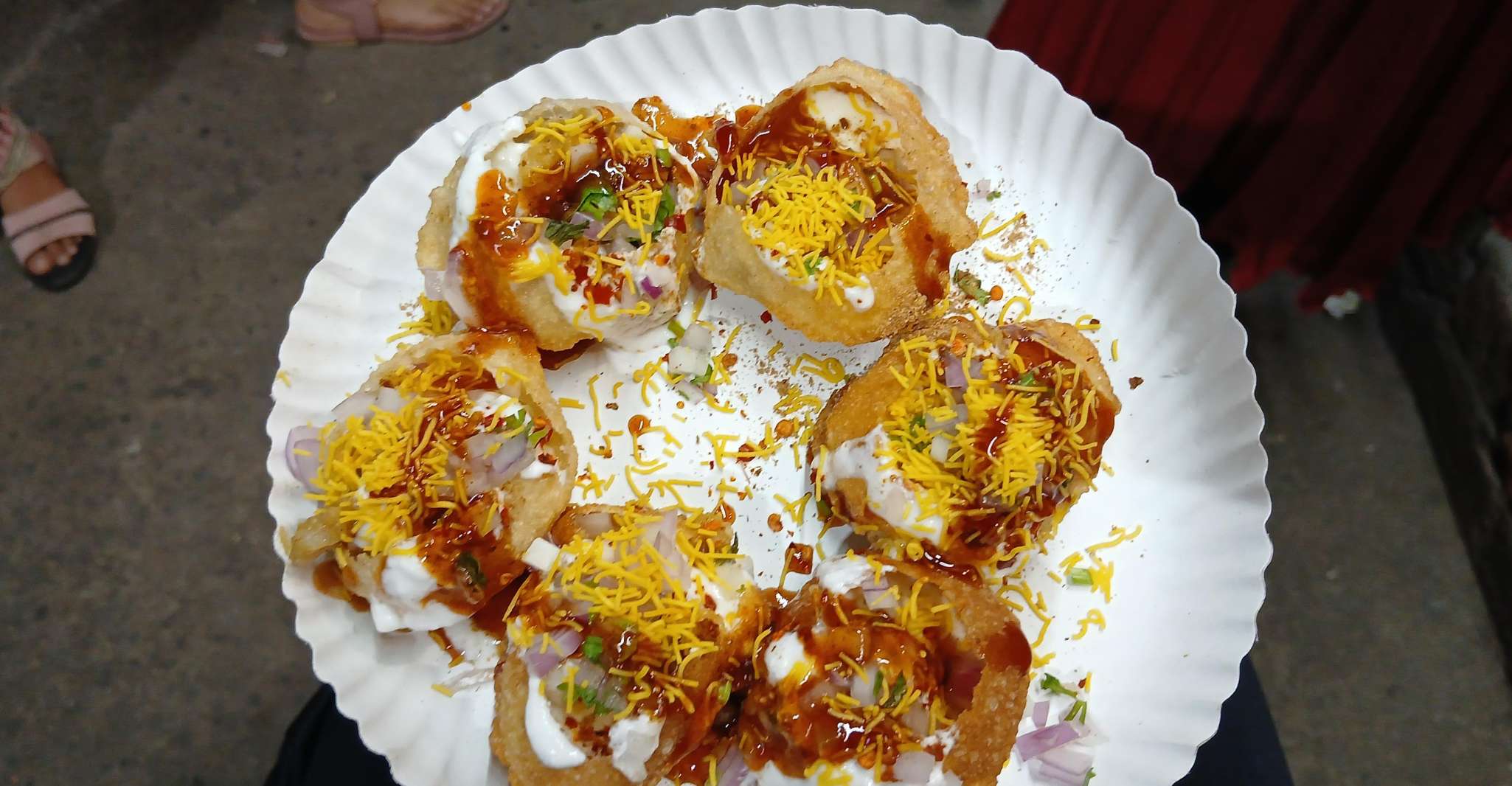 Kolkata Midtown Madness- A Street Food & Nightlife Tour - Housity