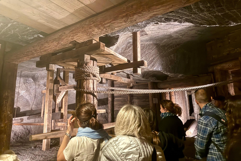 Schindler Story WalkingTour & Wieliczka Salt Mine with Lunch English Tour