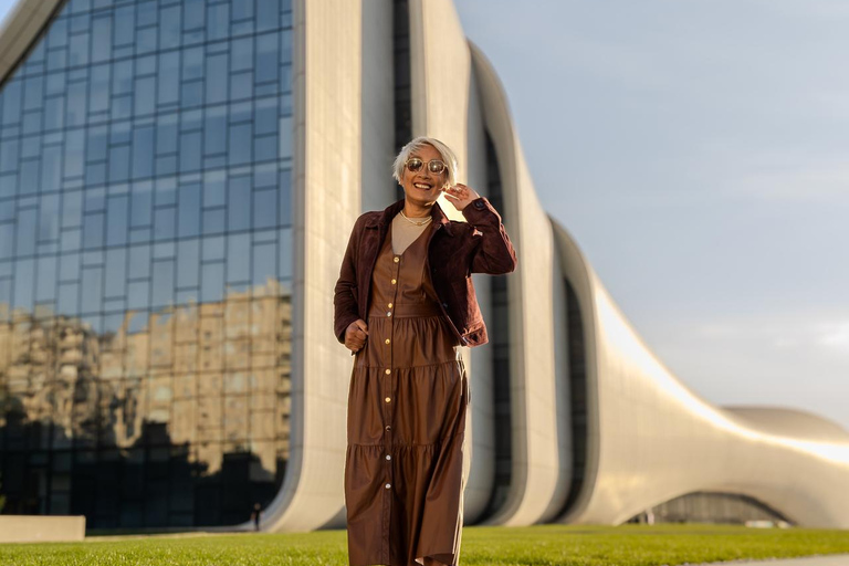 Baku: Heydar Aliyev Center Photoshoot (Flying Dress Option)