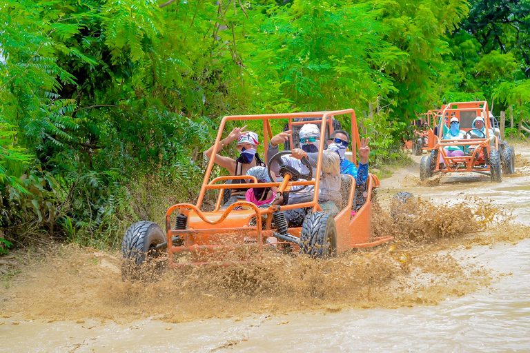 Punta Cana: Excursão de buggy com praia de Macao e mergulho na grutaDune Buggy Double (dois lugares)