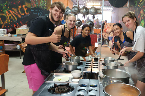 Krabi: Authentic Thai Cooking Class with a Meal