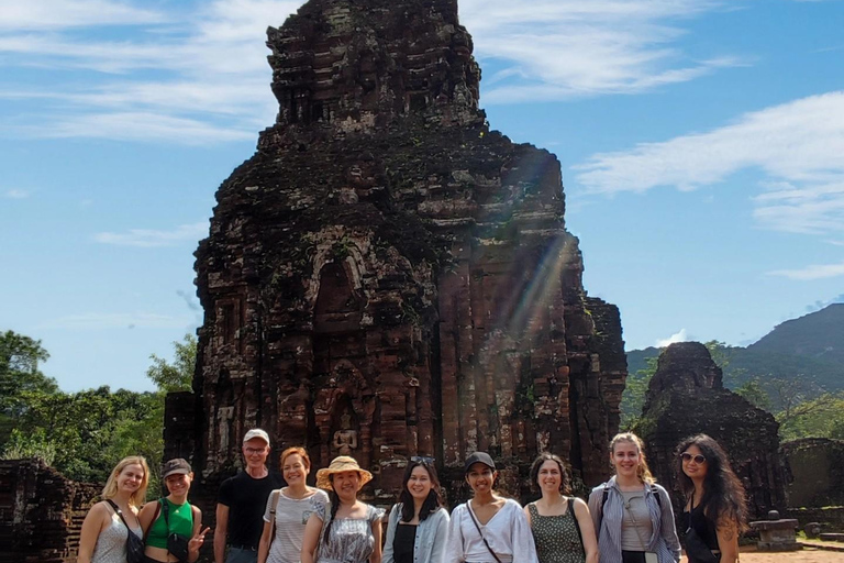 Sanktuarium My Son, miasto Hoi An, Banh My i kawiarnia - cały dzieńZ Da Nang