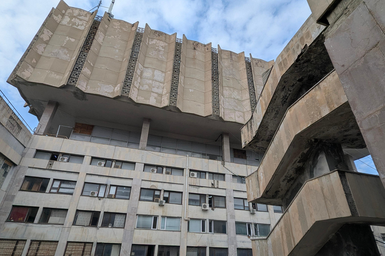 Tbilisi: Hidden Layers of Tbilisi Through Local Eyes Shared group/Small group