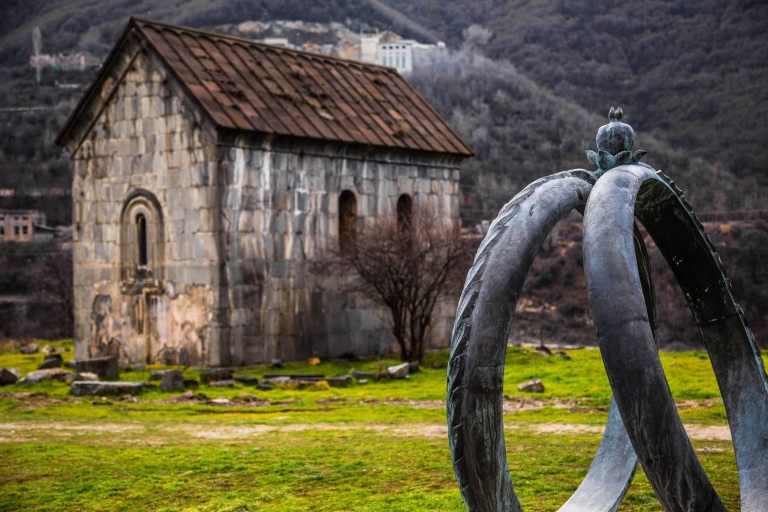 Excursión de un día de Ereván a Tiflis: Descubriendo las Maravillas Transculturales