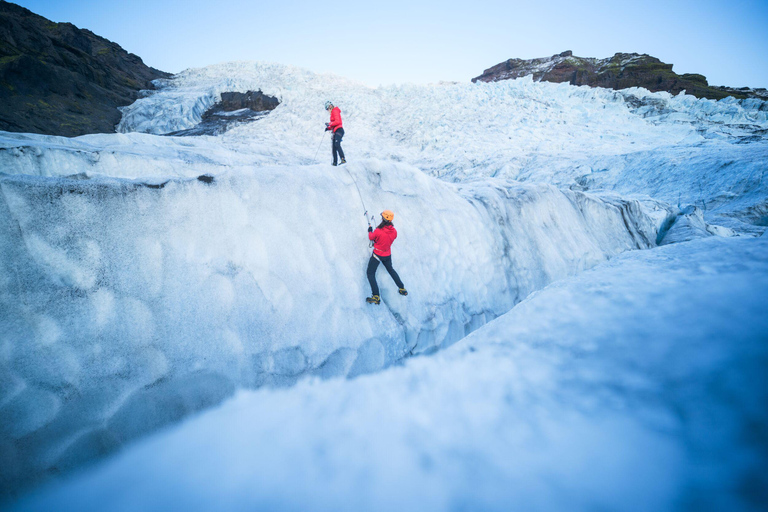 Skaftafell: Glacier Hike and Ice Climbing Guided Experience