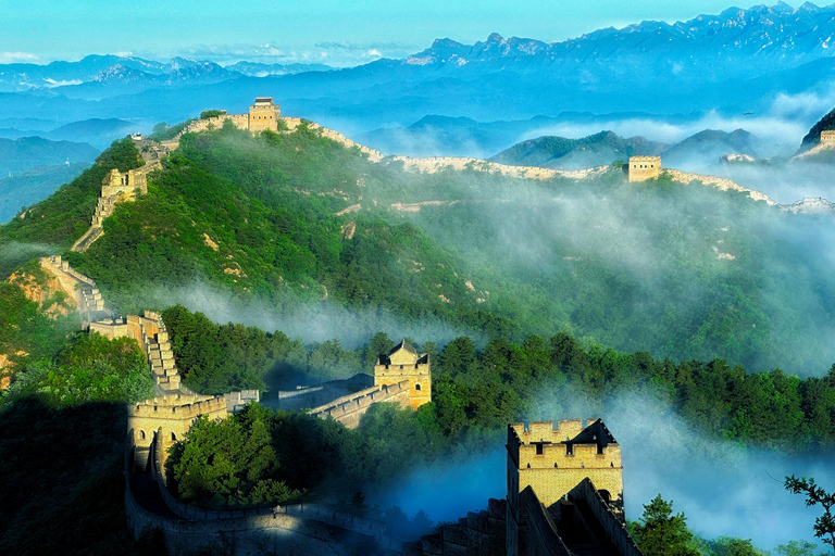 Beijing: Simatai Wall & Gubei Town with Multilingual Guide ES, IT, FR, DE Mutianyu, Simatai & Gubei All Inclusive