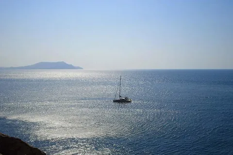 Tour in barca a vela di Giardini Naxos e Taormina